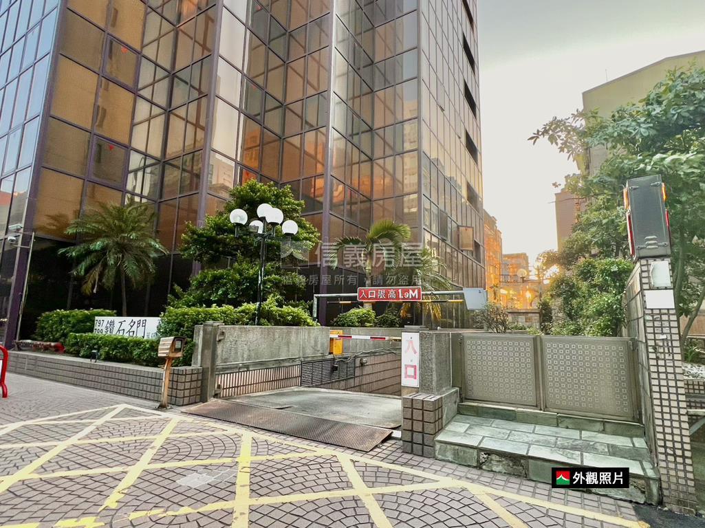 鑽石帝王景觀經典大戶房屋室內格局與周邊環境