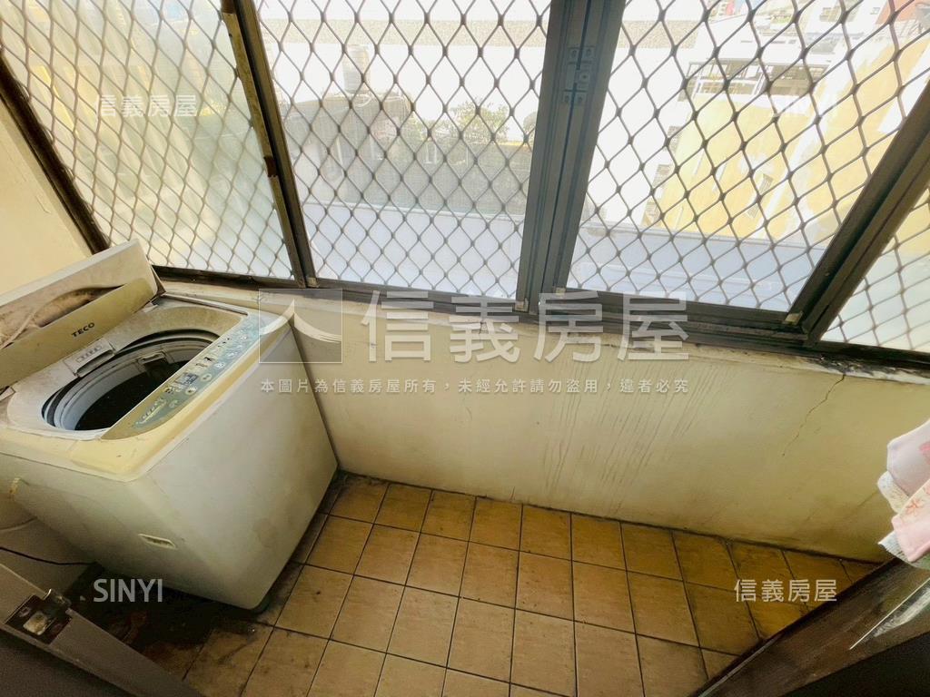 一層一戶＊精誠路電梯五套房屋室內格局與周邊環境