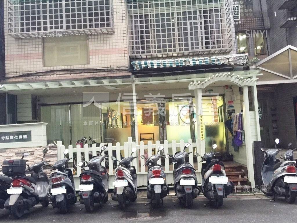 京華城大店辦房屋室內格局與周邊環境