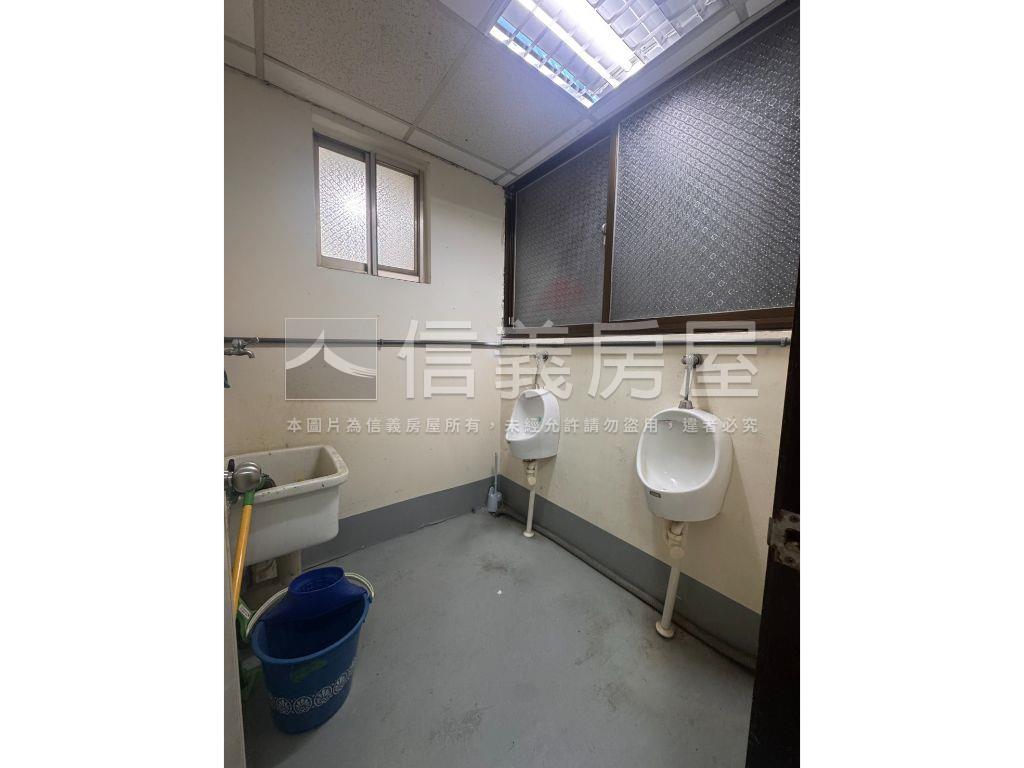 京華城大店辦房屋室內格局與周邊環境
