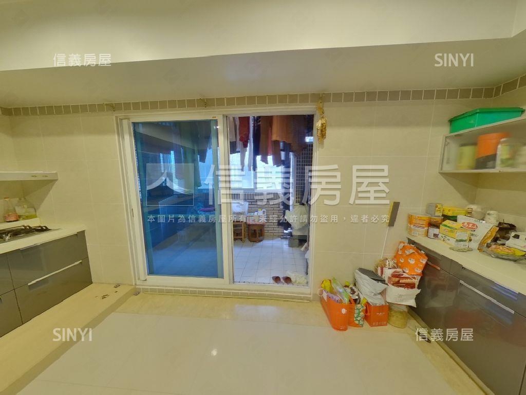 湯泉美地景觀氣派大戶房屋室內格局與周邊環境