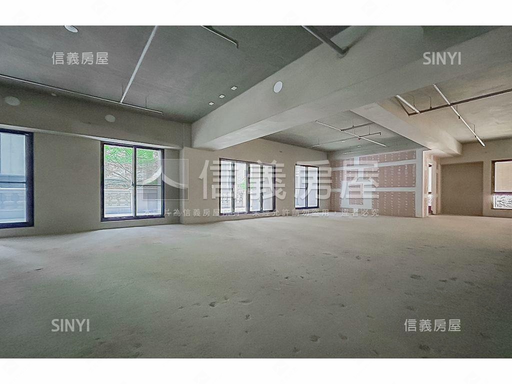 聯聚怡和露台戶Ｆ房屋室內格局與周邊環境