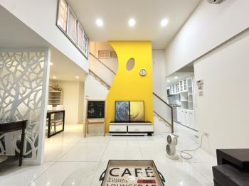 府中捷運林園春曉大空間