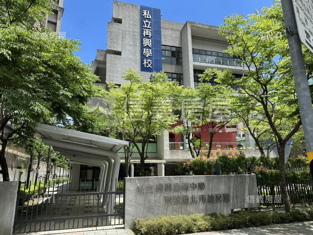 青耘頂樓雙面採光美屋房屋室內格局與周邊環境