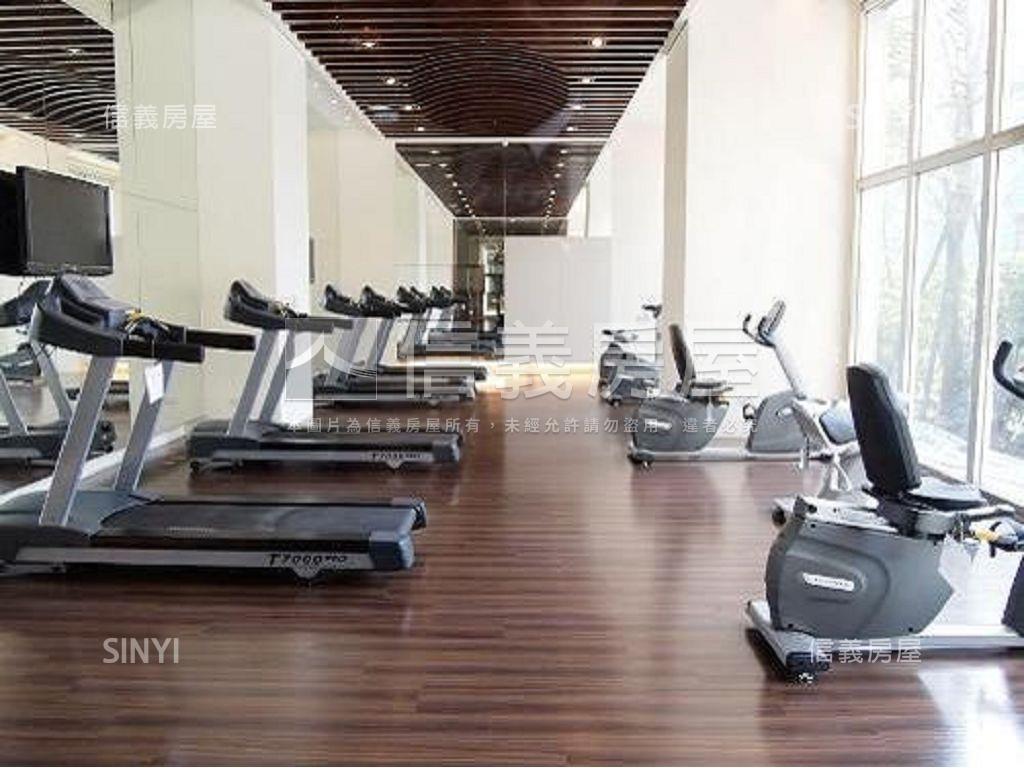 甲山林美美景觀屋房屋室內格局與周邊環境