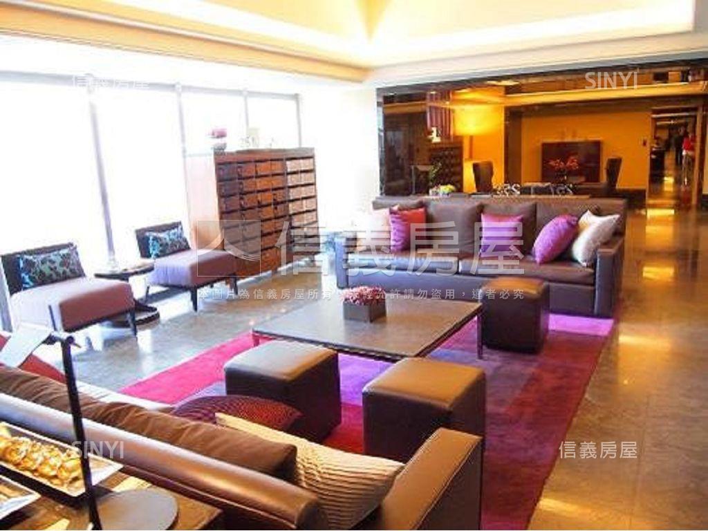 甲山林美美景觀屋房屋室內格局與周邊環境