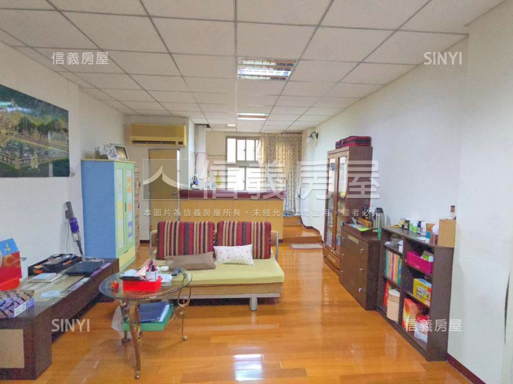 近台中車站吃市金透店房屋室內格局與周邊環境