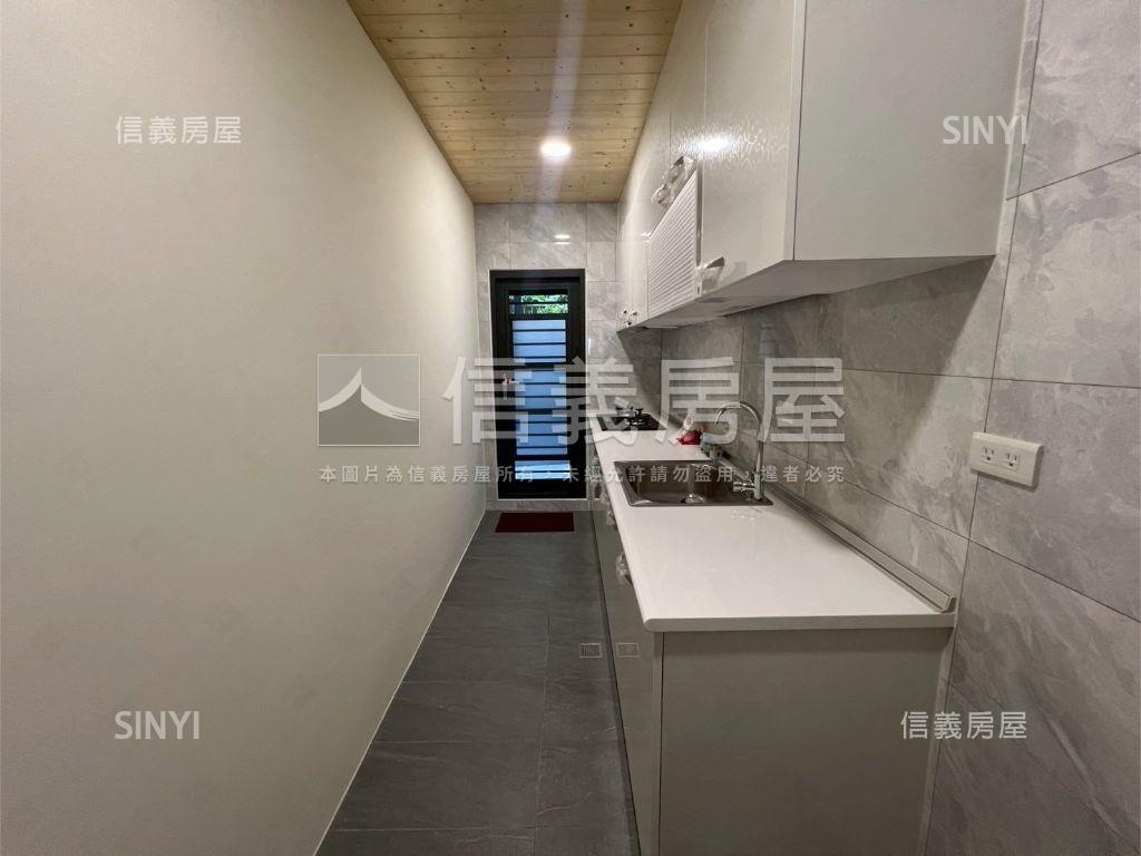 近大雅學府路美透天房屋室內格局與周邊環境