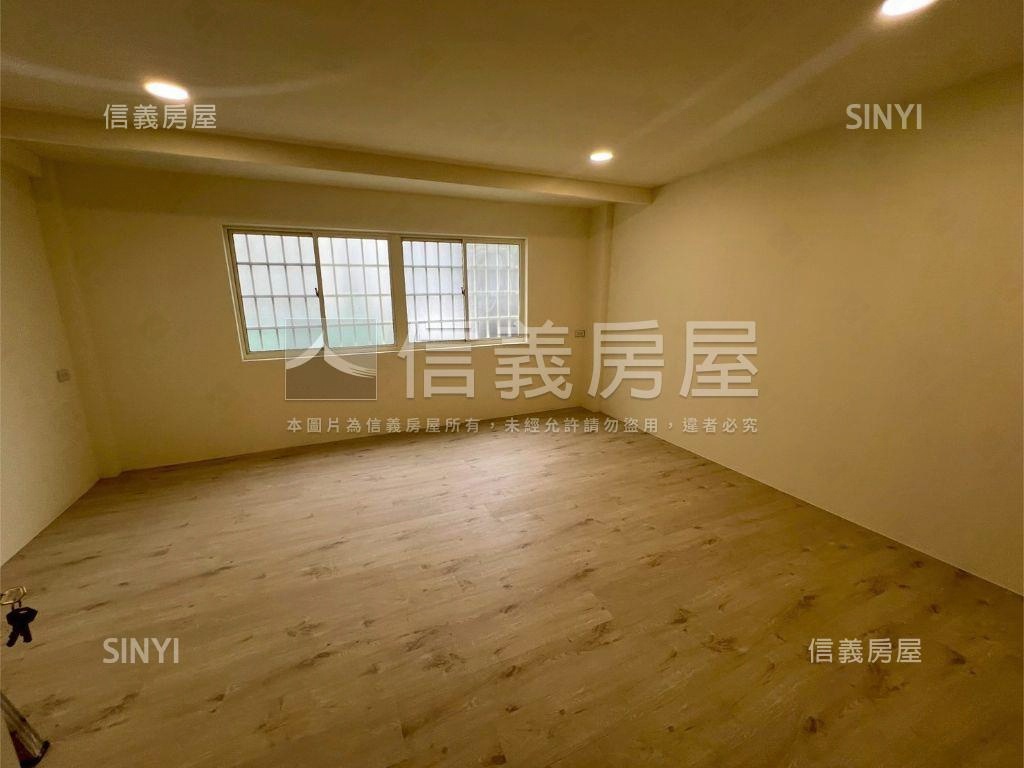 近大雅學府路美透天房屋室內格局與周邊環境