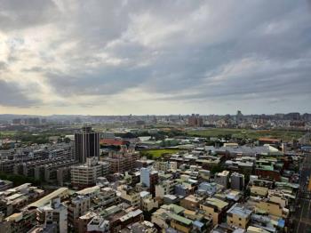 太子天廈，氣勢磅礡