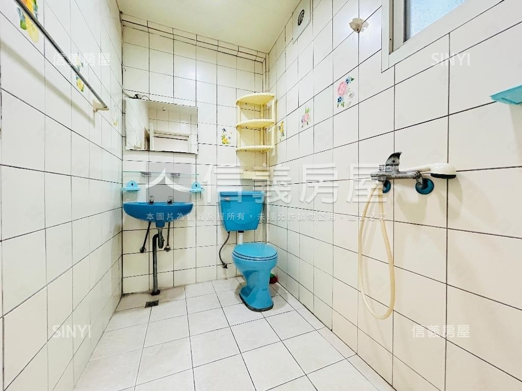 仁政街空間好使用透天房屋室內格局與周邊環境