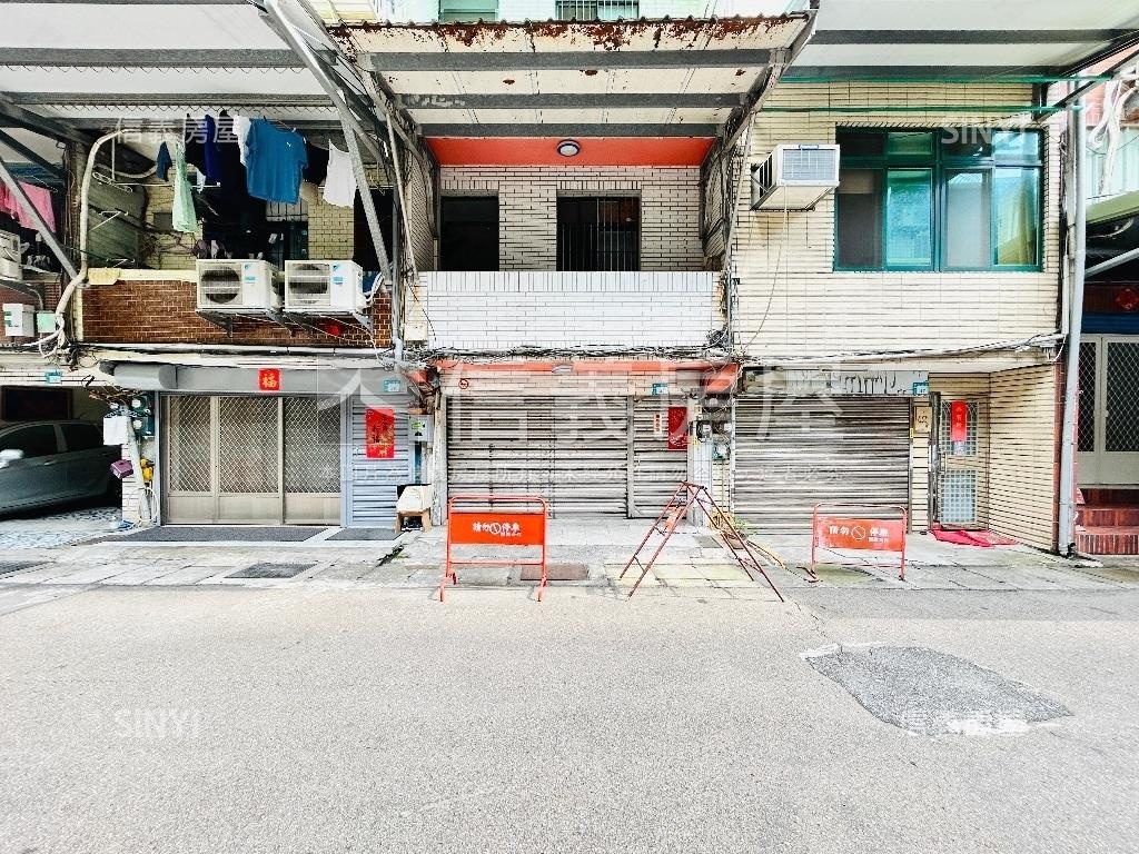 仁政街空間好使用透天房屋室內格局與周邊環境