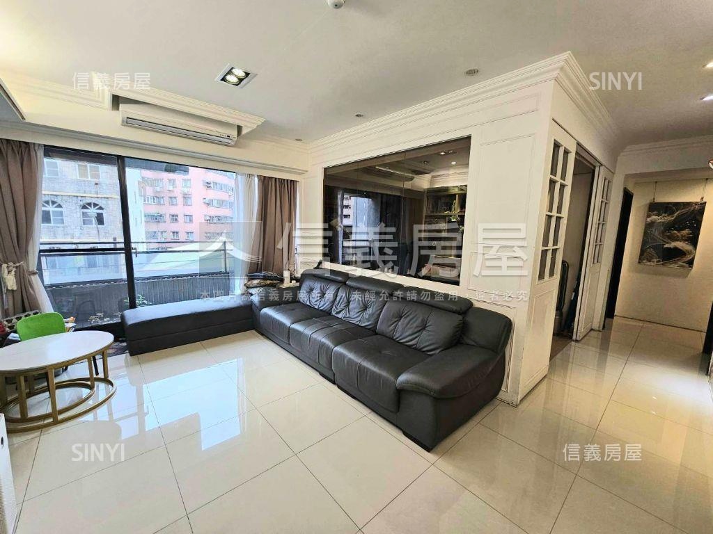 施華洛奇美屋好宅房屋室內格局與周邊環境