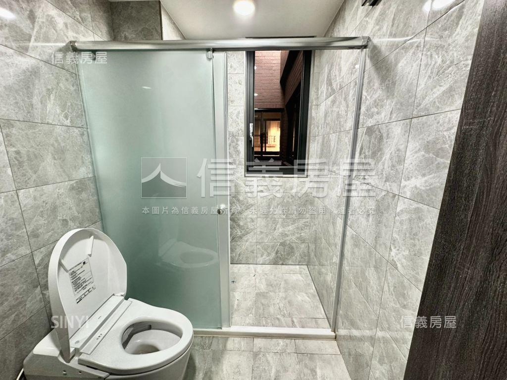 客運園區新成質感透天Ⅲ房屋室內格局與周邊環境