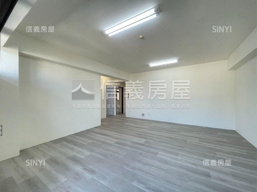 專任．櫻花大坪數三房平車房屋室內格局與周邊環境