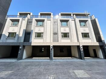 花壇全新大面寬透天３