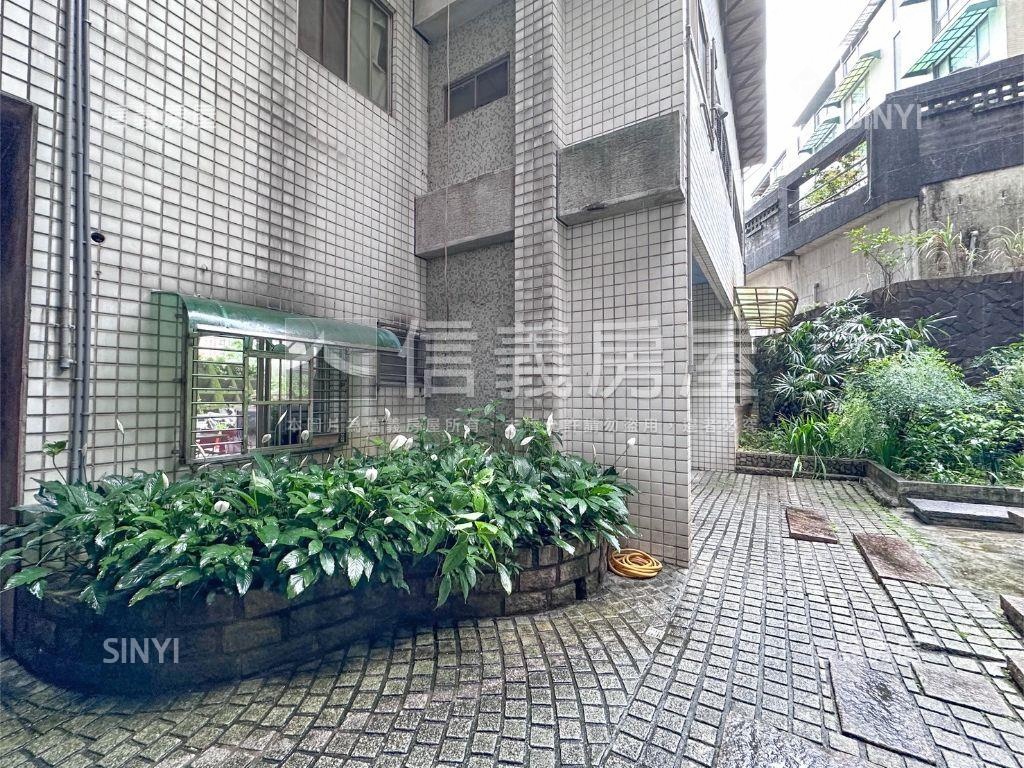 暖暖優質學區金店面房屋室內格局與周邊環境