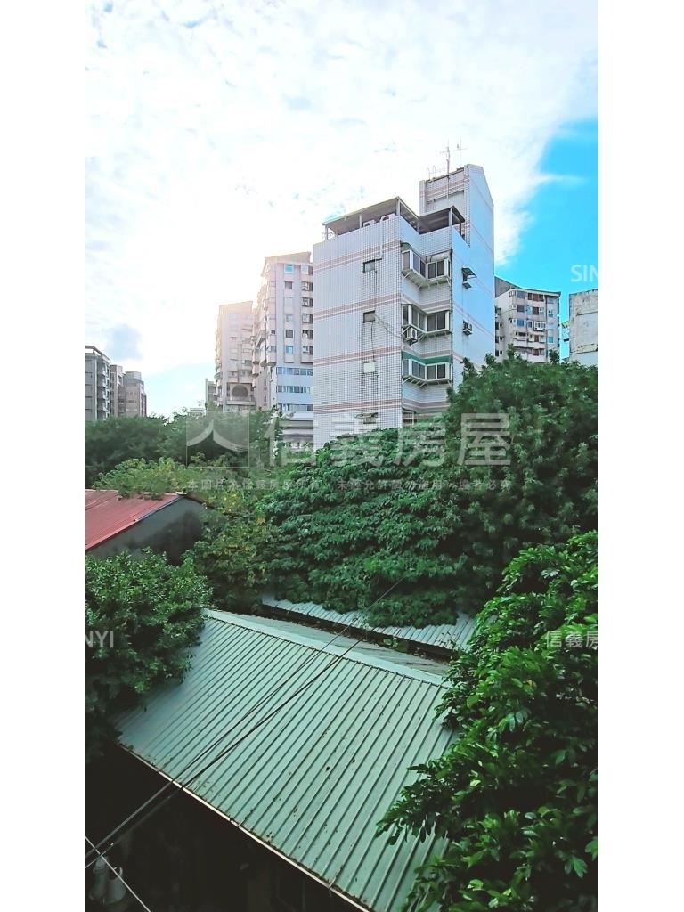 士林夜市商三土持大大邊間房屋室內格局與周邊環境