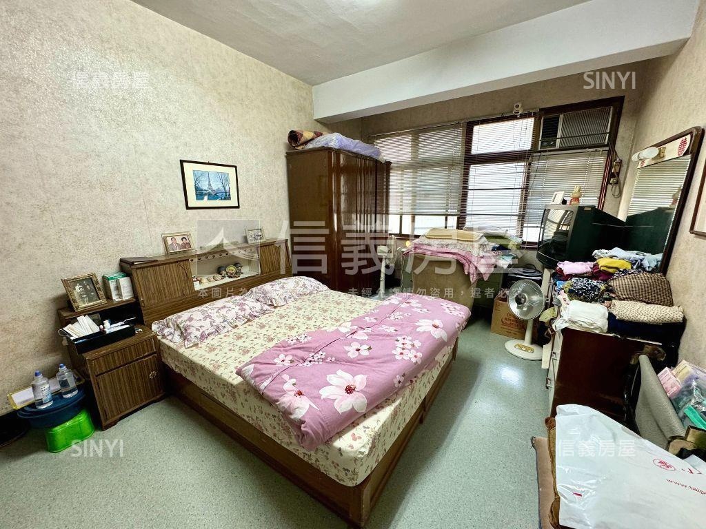 南京三民公寓３樓大土持房屋室內格局與周邊環境