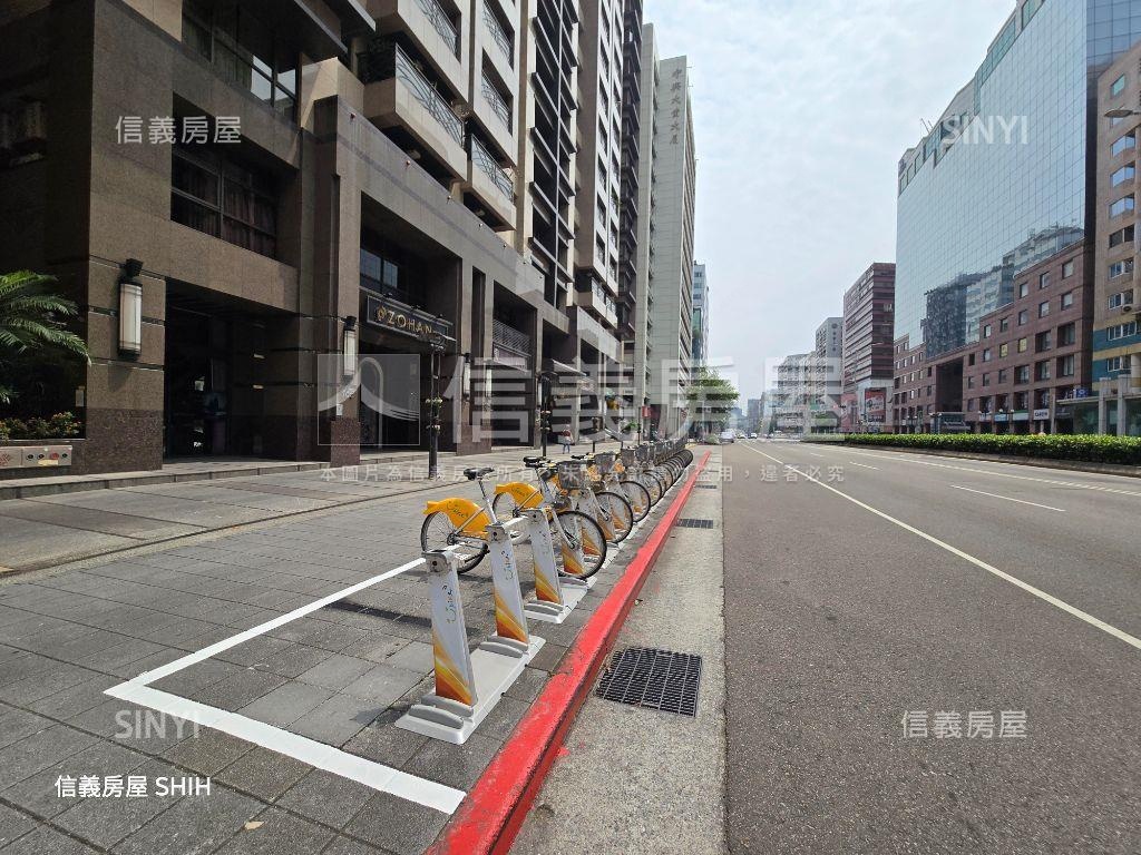 南京三民公寓３樓大土持房屋室內格局與周邊環境