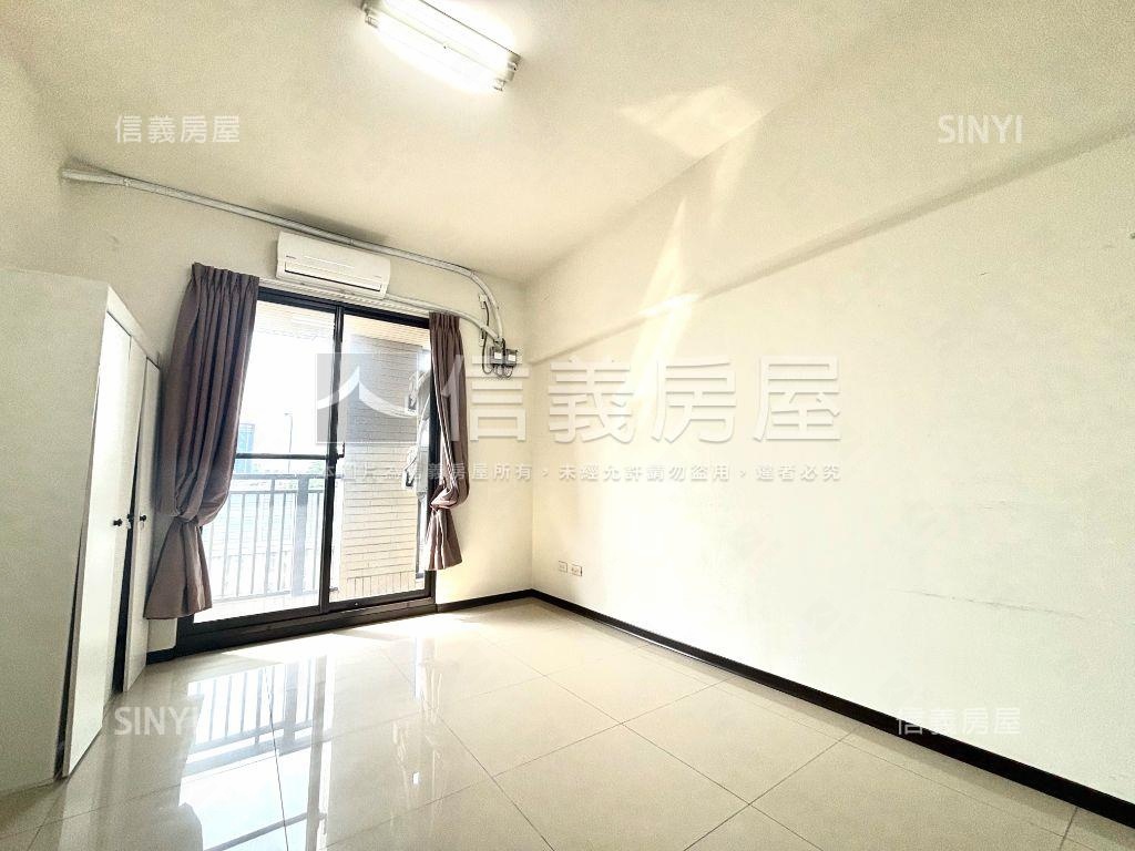 大面寬雙車透店房屋室內格局與周邊環境