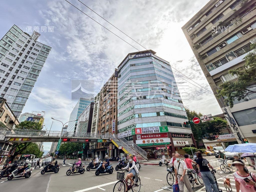 信義世貿三角間商辦大樓房屋室內格局與周邊環境