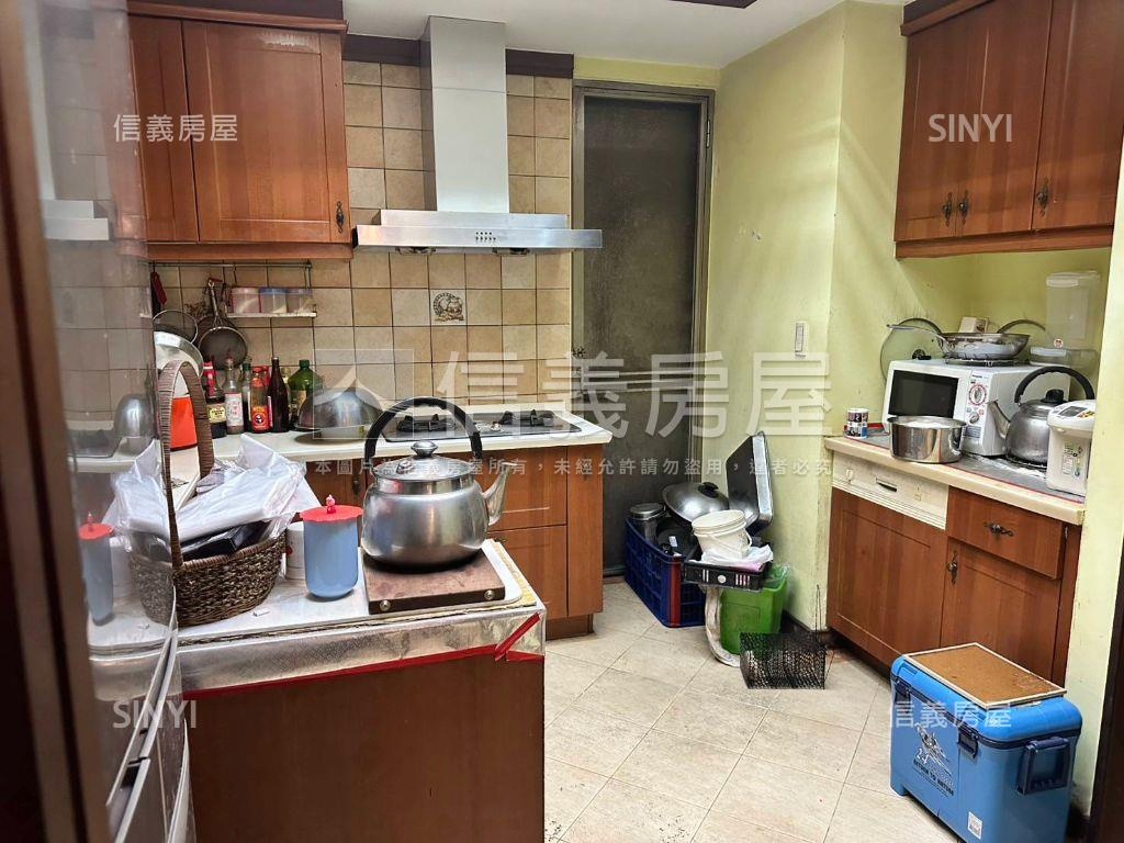 八德路雙敦大透天房屋室內格局與周邊環境