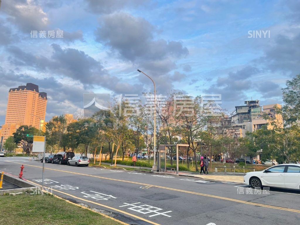 西區中華路套房房屋室內格局與周邊環境