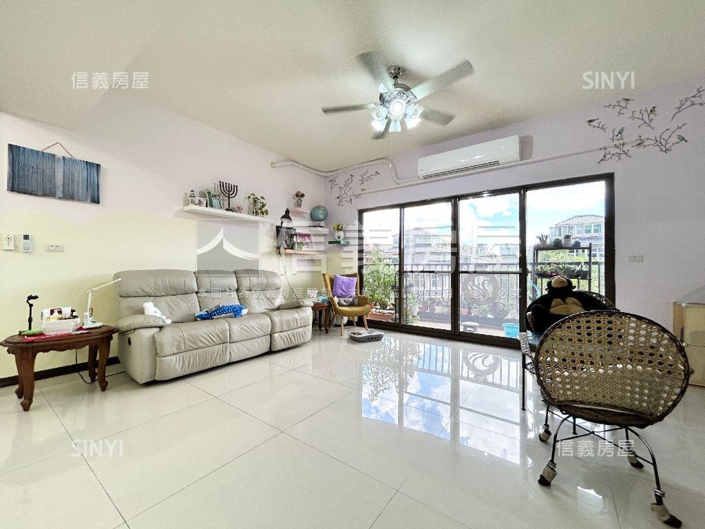 施華洛奇民視商圈三房房屋室內格局與周邊環境