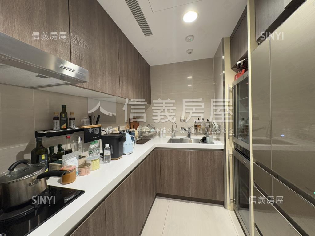 三輝雙子星高樓景觀戶房屋室內格局與周邊環境