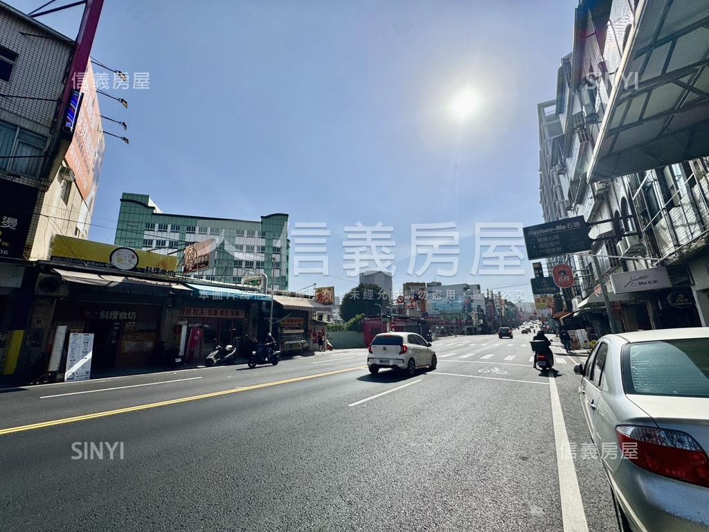 中山南路燙金店面房屋室內格局與周邊環境