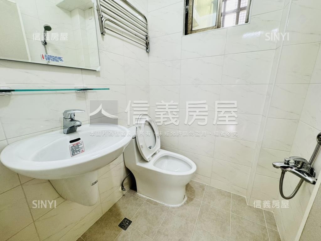 ［華廈］走路上學三房車位房屋室內格局與周邊環境