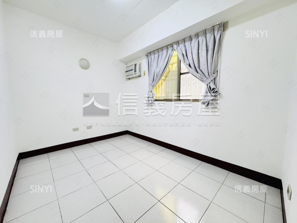 ［華廈］走路上學三房車位房屋室內格局與周邊環境