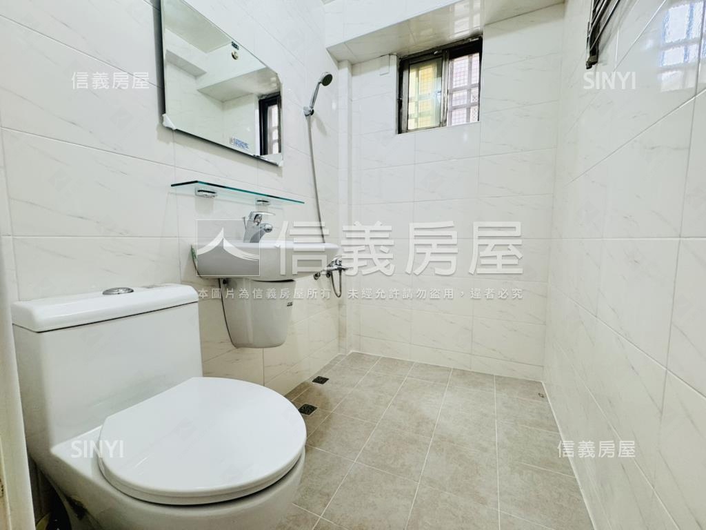 ［華廈］走路上學三房車位房屋室內格局與周邊環境