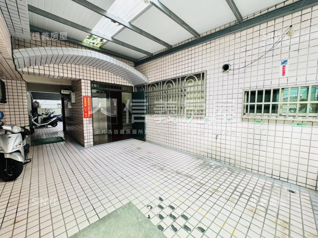 ［華廈］走路上學三房車位房屋室內格局與周邊環境