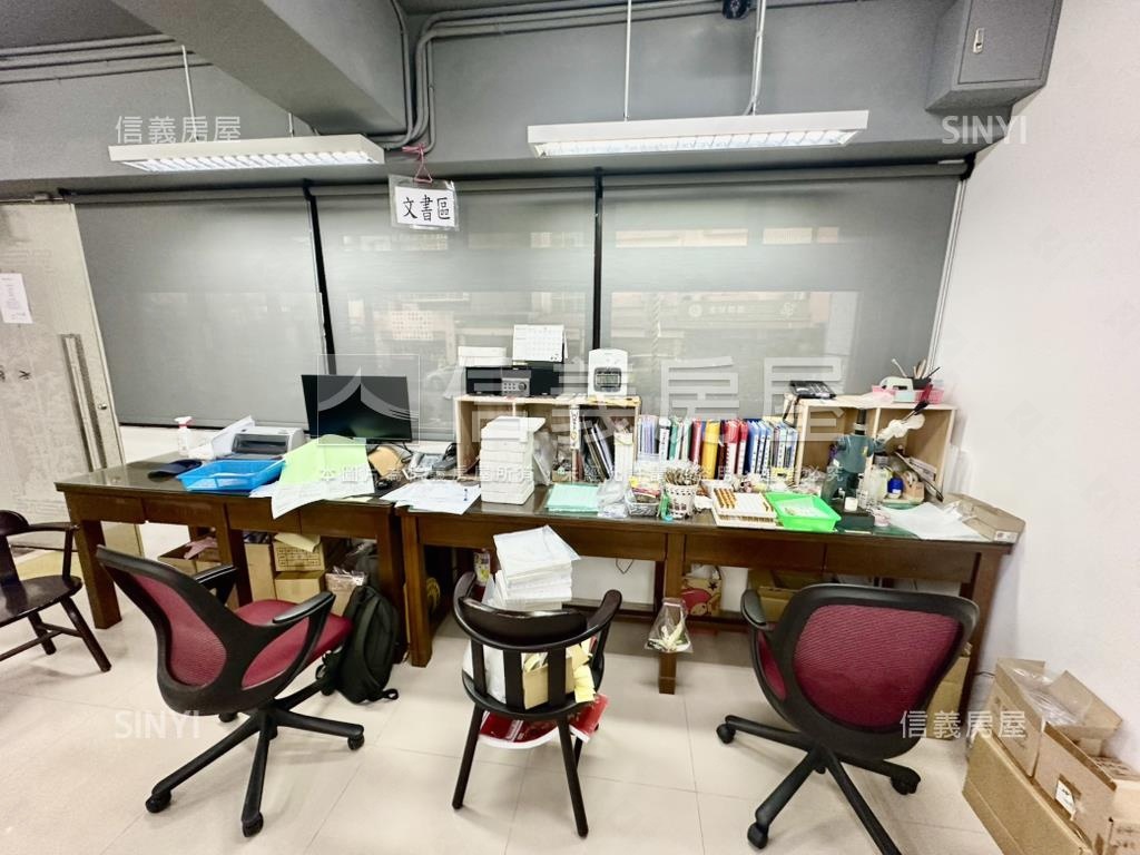 大直面寬黃金雙店面附平車房屋室內格局與周邊環境