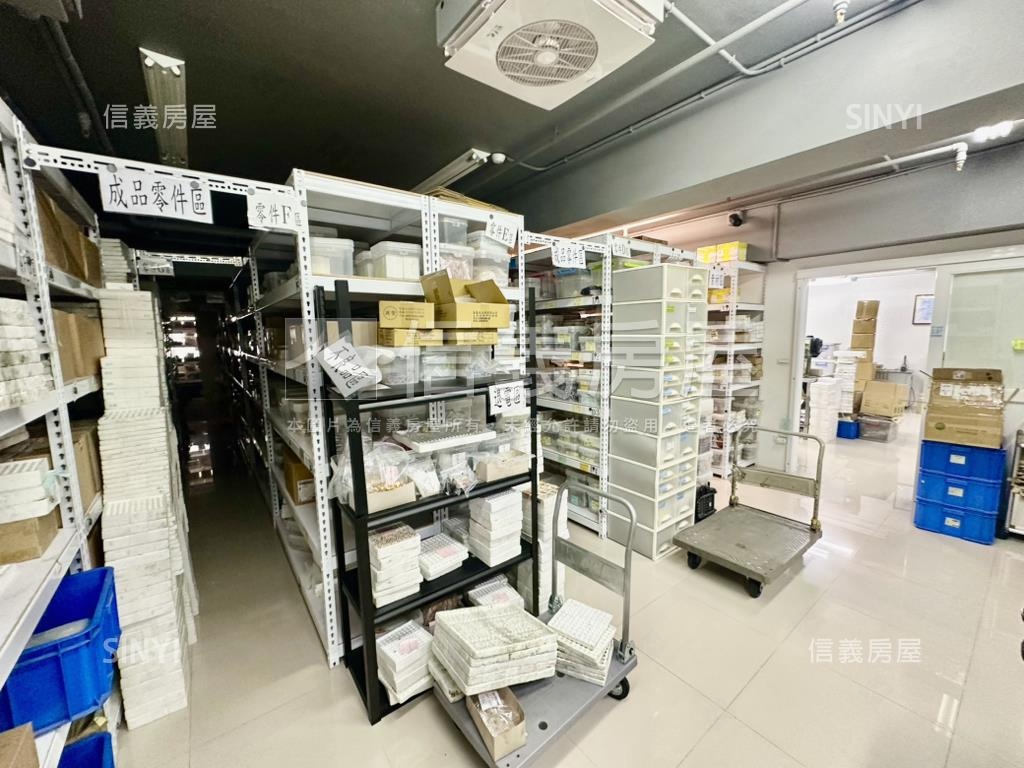 大直面寬黃金雙店面附平車房屋室內格局與周邊環境