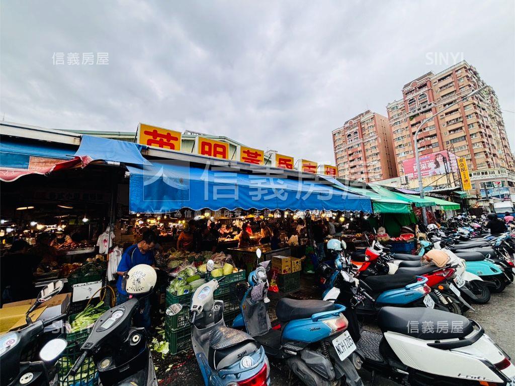 英明稀有精美車墅房屋室內格局與周邊環境
