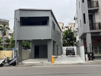 ✿成功東路全新店面