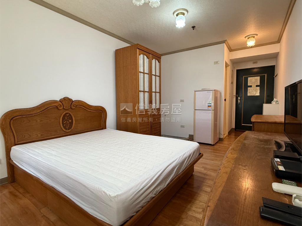文心崇德捷運三木高樓美套房屋室內格局與周邊環境