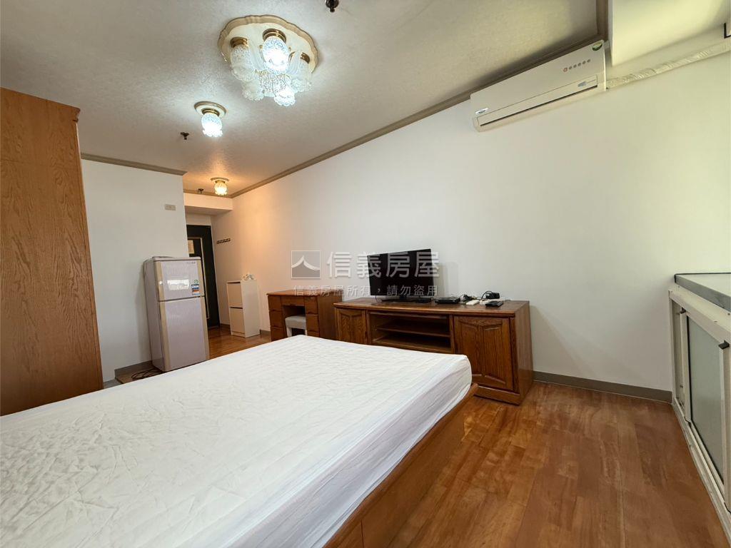 文心崇德捷運三木高樓美套房屋室內格局與周邊環境