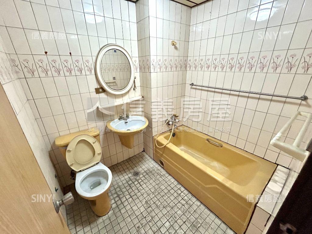 復興路方正大戶宅房屋室內格局與周邊環境