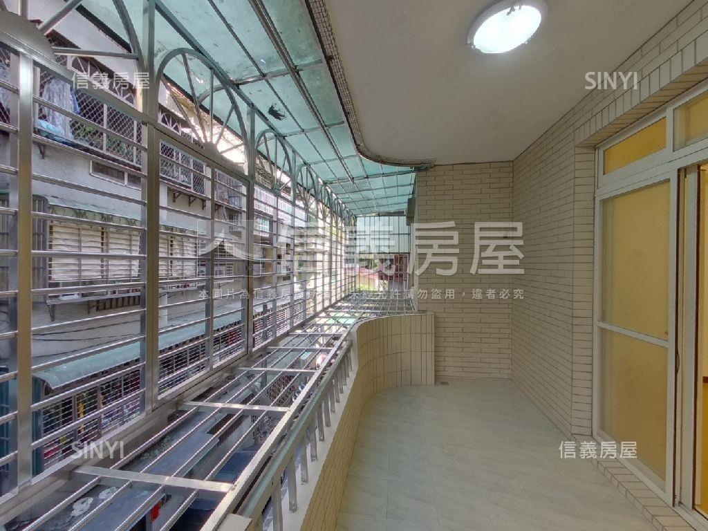【土城國中】裝潢美三樓房屋室內格局與周邊環境