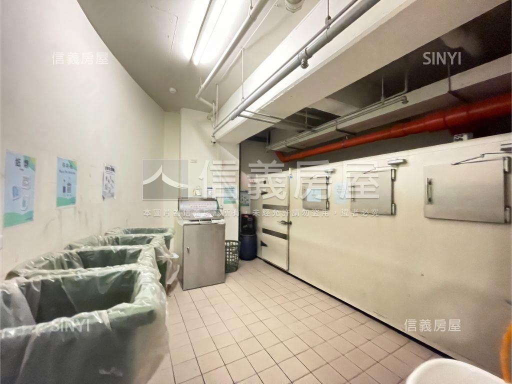 經國重劃區三房車位房屋室內格局與周邊環境