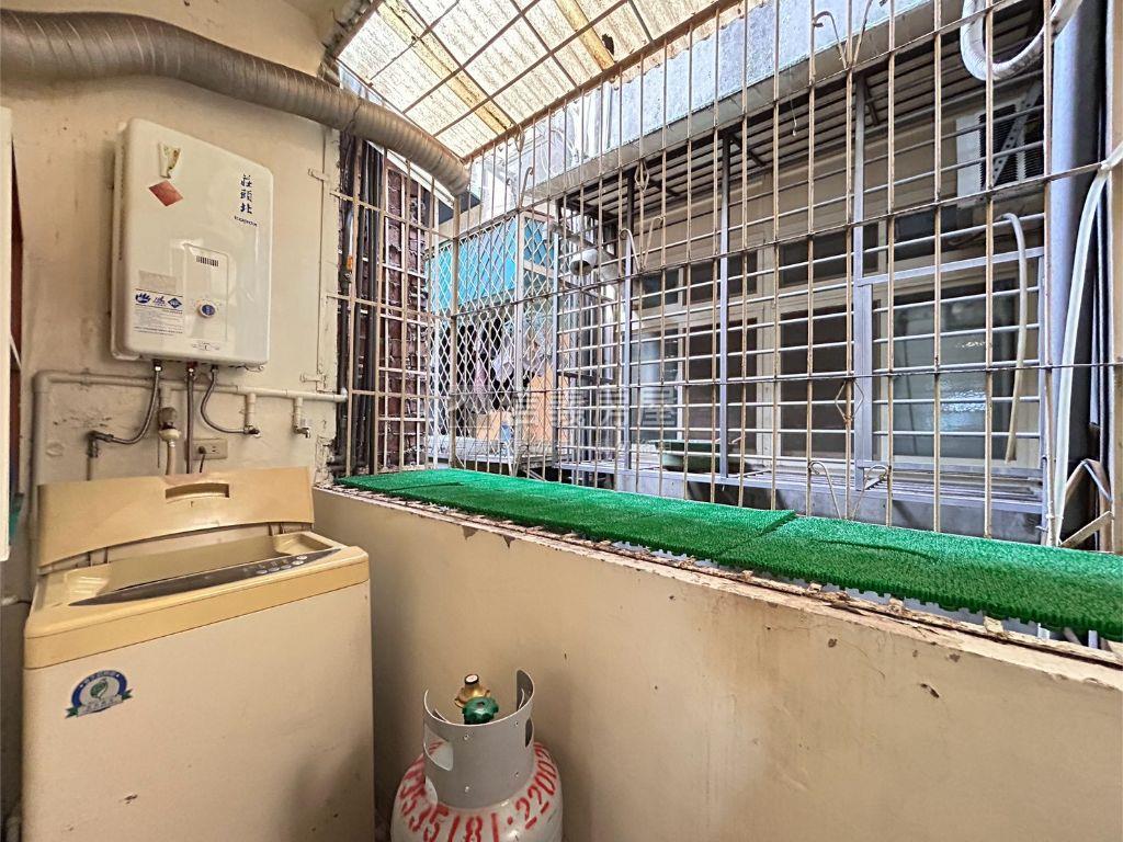 大坪林捷運低總價兩房美居房屋室內格局與周邊環境