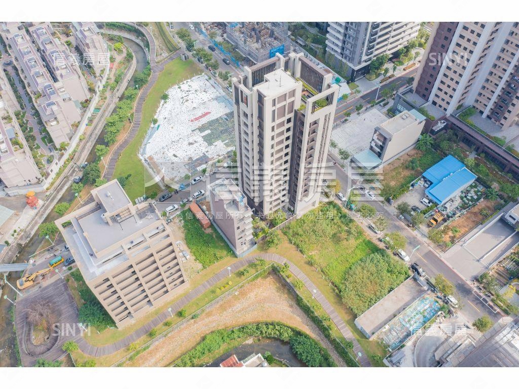 北屯機捷大面寬土地房屋室內格局與周邊環境