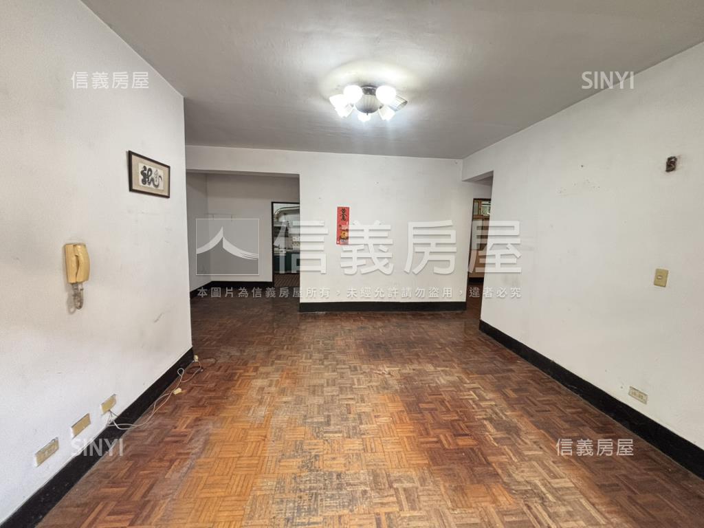 方正明亮優質３房房屋室內格局與周邊環境