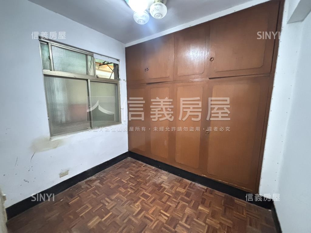 方正明亮優質３房房屋室內格局與周邊環境
