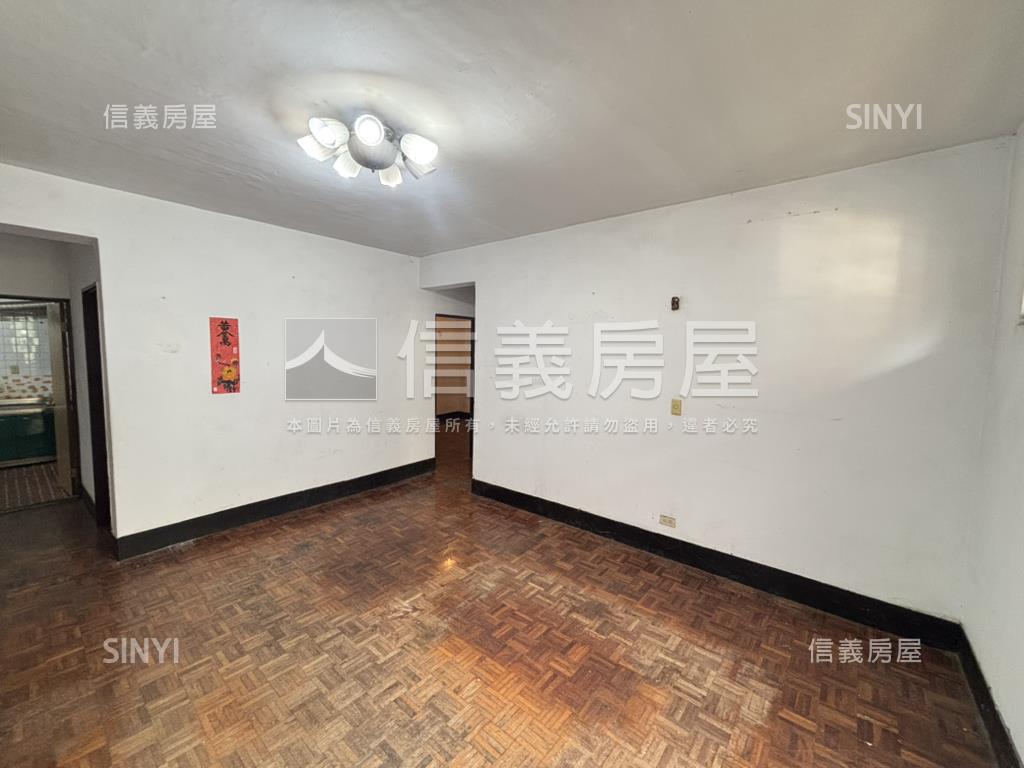 方正明亮優質３房房屋室內格局與周邊環境