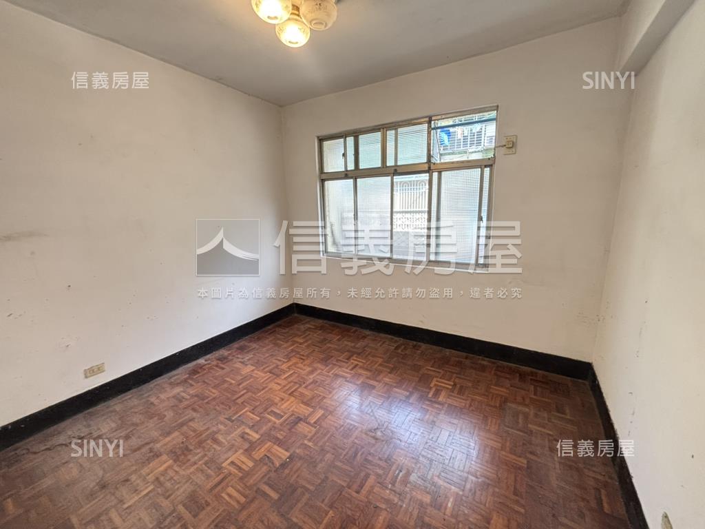 方正明亮優質３房房屋室內格局與周邊環境